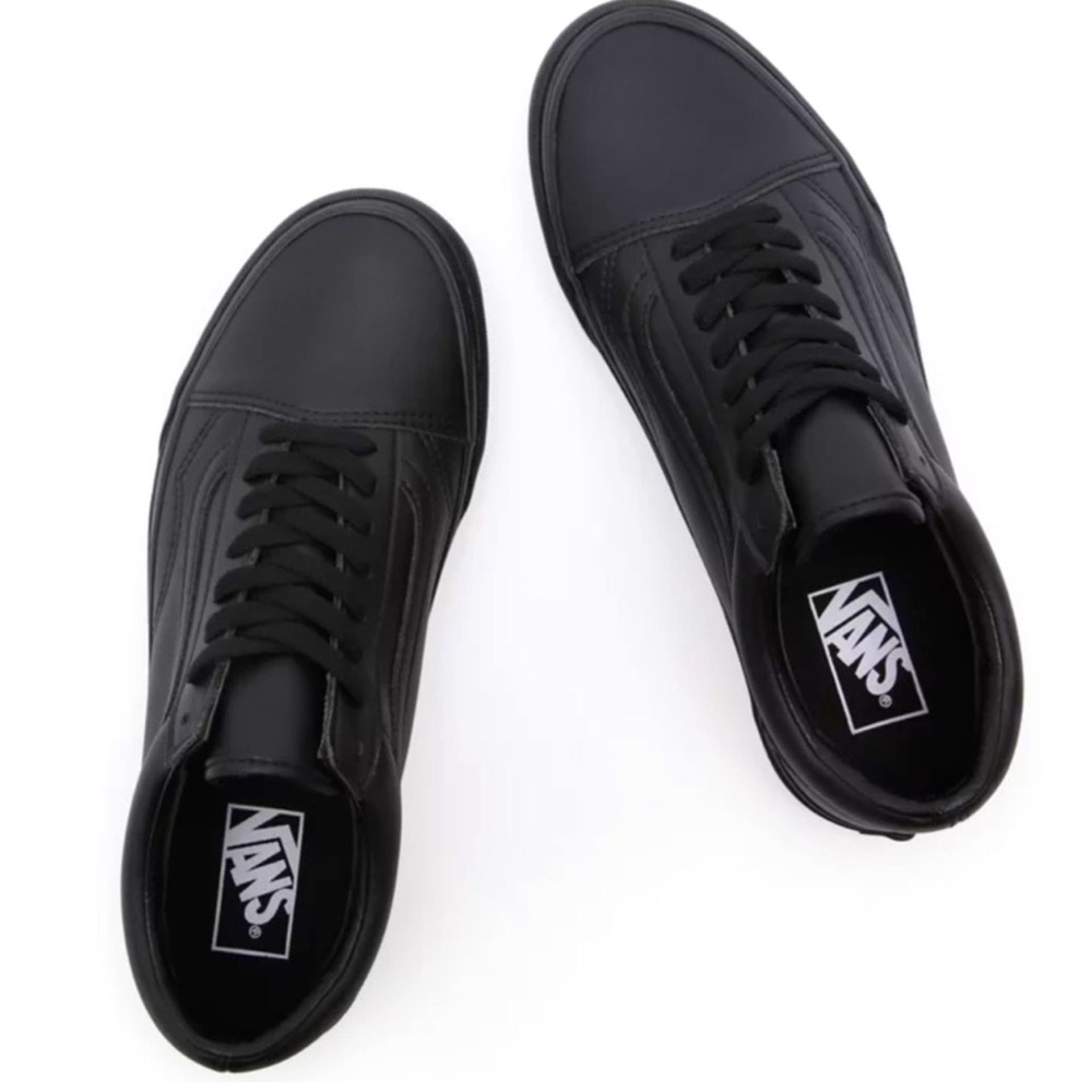 NWT YOUTH Vans Old Skool